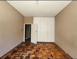 Flat in 21 annerly terrace central Port Elizabeth