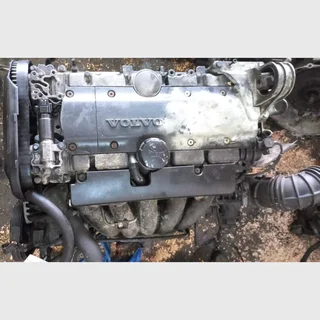 Volvo B5244S 2.4L Complete Engine