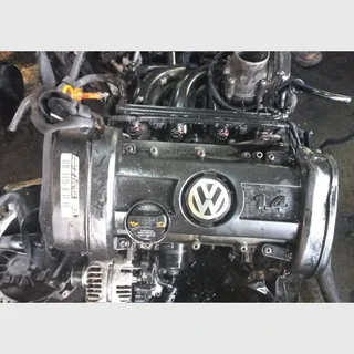 VW Golf 5 - BUD 1.4L Complete Petrol Engine