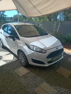 2017 Ford Fiesta Hatchback