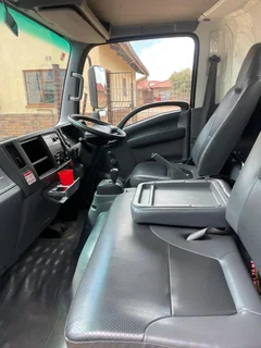 Isuzu 500 NQR Truck - Low Mileage Refrigerated box truck