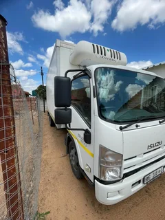 Isuzu 500 NQR Truck - Low Mileage Refrigerated box truck