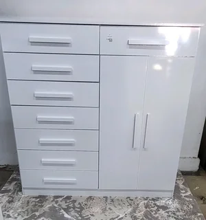 Chest of Drawer for sale