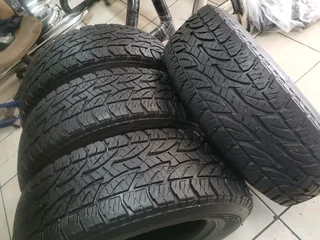 17 Inche  Tyres  265/65/R17 for sale