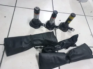 Original  Toyota Hilux  Jack&#39;s for sale