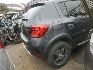 2016 Renault Sandero Stepway plus Stripping for spares