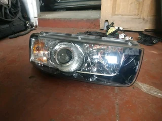 2014 Onwards Chevrolet Captiva Right headlight for sale