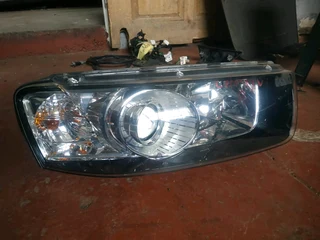 2014 Onwards Chevrolet Captiva Right headlight for sale