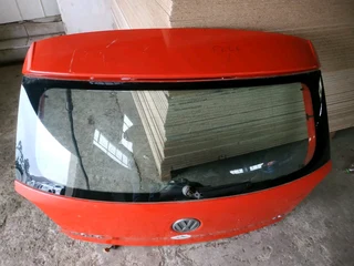 VW Polo Vivo 6 tailgate with glass for sale