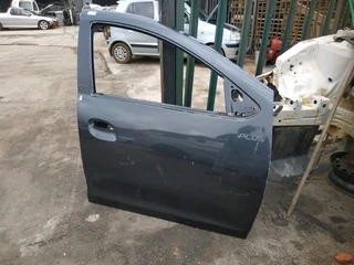 2018 Onwards Renault Sandero Stepway Right front door shell for sale