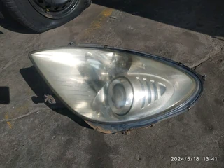 Mercedes Benz SLK 350 Xenon headlight / head lamp