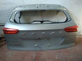 Haval Jolion tailgate / Tail gate in good condition