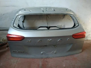 Haval Jolion tailgate / Tail gate in good condition