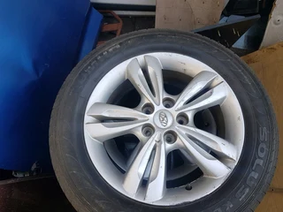 Hyundai ix35 Mags Rims and Tyres for sale