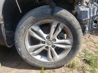 Hyundai ix35 Mags Rims and Tyres for sale