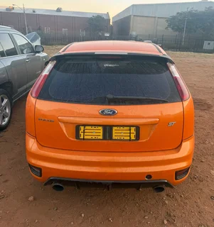2010 Ford Focus 2.5 ST Stripping for spares