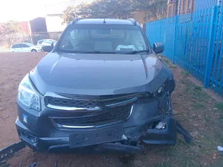 2014 Chevrolet Trailblazer 2.8 4x4 Automatic transmission Stripping for spares