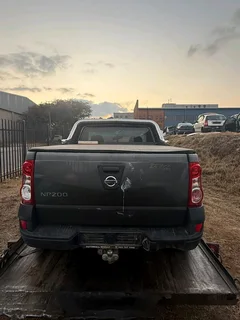 2016 Nissan NP200 1.6 Manual transmission Stripping for spares