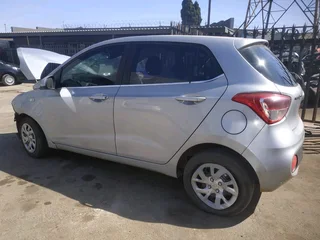 2019 Hyundai i10 grand G3LA Manual transmission Stripping for spares