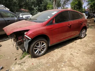 2016 Ford Focus EcoBoost 1.0 Manual transmission Stripping for spares
