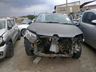 2019 Renault Sandero H4BA Manual transmission Stripping for spares