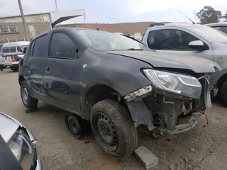 2019 Renault Sandero H4BA Manual transmission Stripping for spares