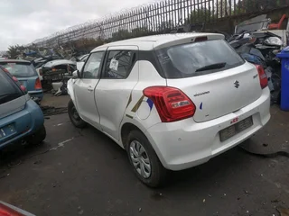 2021 Suzuki Swift Hatchback Manual transmission Stripping for spares