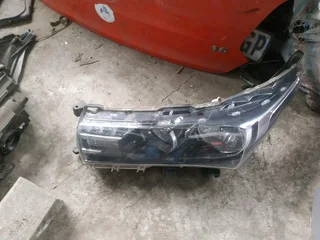 Toyota Corolla Prestige left headlight / Head lamp for sale
