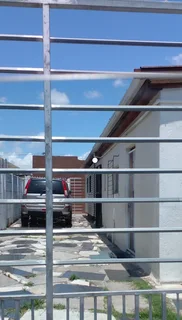 Bachelor pad on seperate entrance