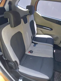 Renault Triber 2022 in excellent condition