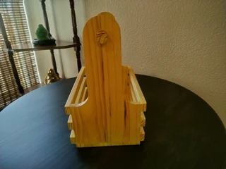 Wooden hand held carrying crates