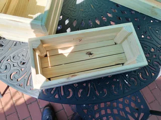 Wooden storage crates / wooden baskets