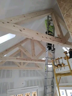 Any one who need a carpenter i&#39;m available