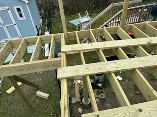 Any one who need a carpenter I&#39;m available