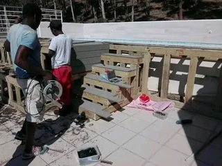 Any one who need a carpenter I&#39;m available