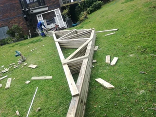 Any one who need a carpenter I&#39;m available