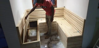 Any one who need a carpenter I&#39;m available