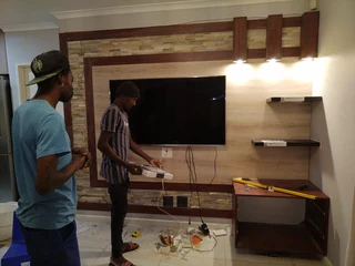 Any one who need a carpenter i&#96;m available