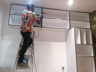 I&#39;m looking for Carpentry work