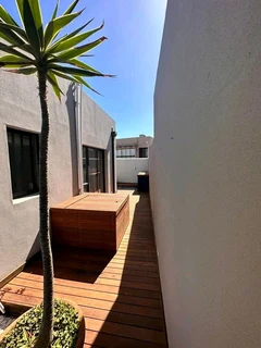 lm looking for carpentry work