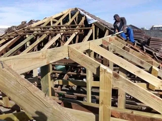 Looking for carpentry and painting job