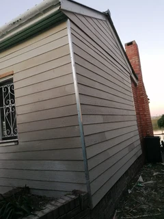 im looking for carpentry job