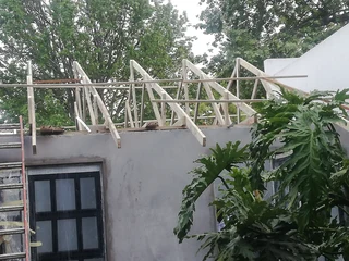 im looking for carpentry job