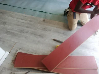 im looking for carpentry job