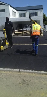 Tar Surfacing and Driveways