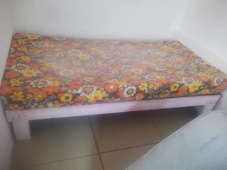 Single beds,bases and mattresses