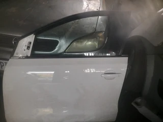 VW polo vivo new shape, polo 6,polo TSI Left front and Rear door