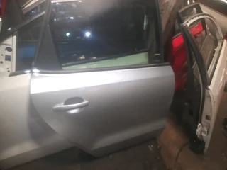VW polo vivo new shape, polo 6,polo TSI right front and rear door