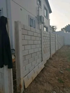 Retaining Wall And Driveway