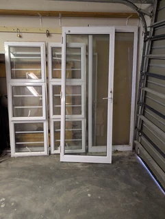 Aluminum double door with two side windows